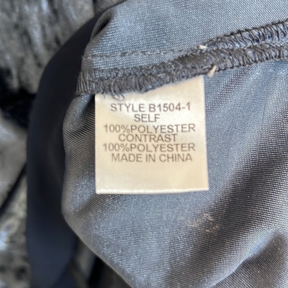 JODIFL SMALL VELVET-FEEL LONG SLEEVED BLOUSE with SHEER BACKSIDE STRIP BLUE NEW - Picture 6 of 11